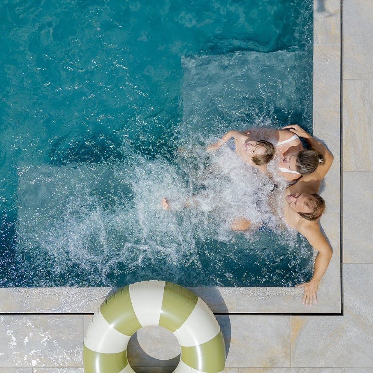 Ferienhof Hardthöhe- Urlaub auf dem Bauernhof, Pool Sprudelbad
