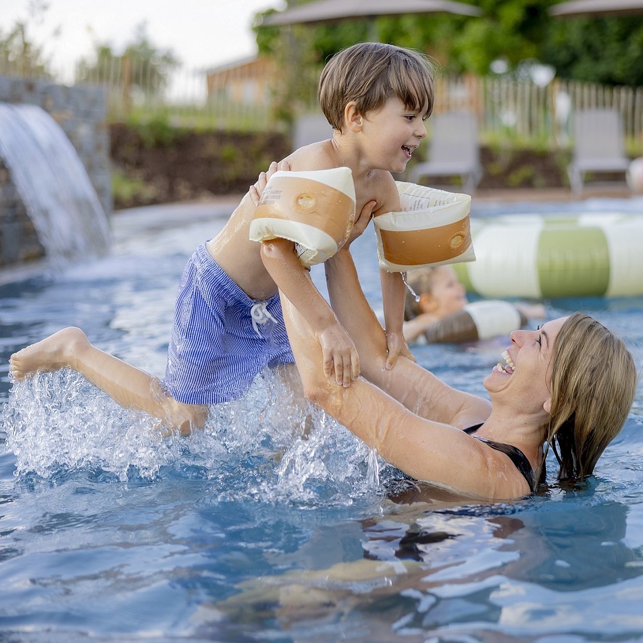 Ferienhof Hardthöhe- Urlaub auf dem Bauernhof, Familienpool
