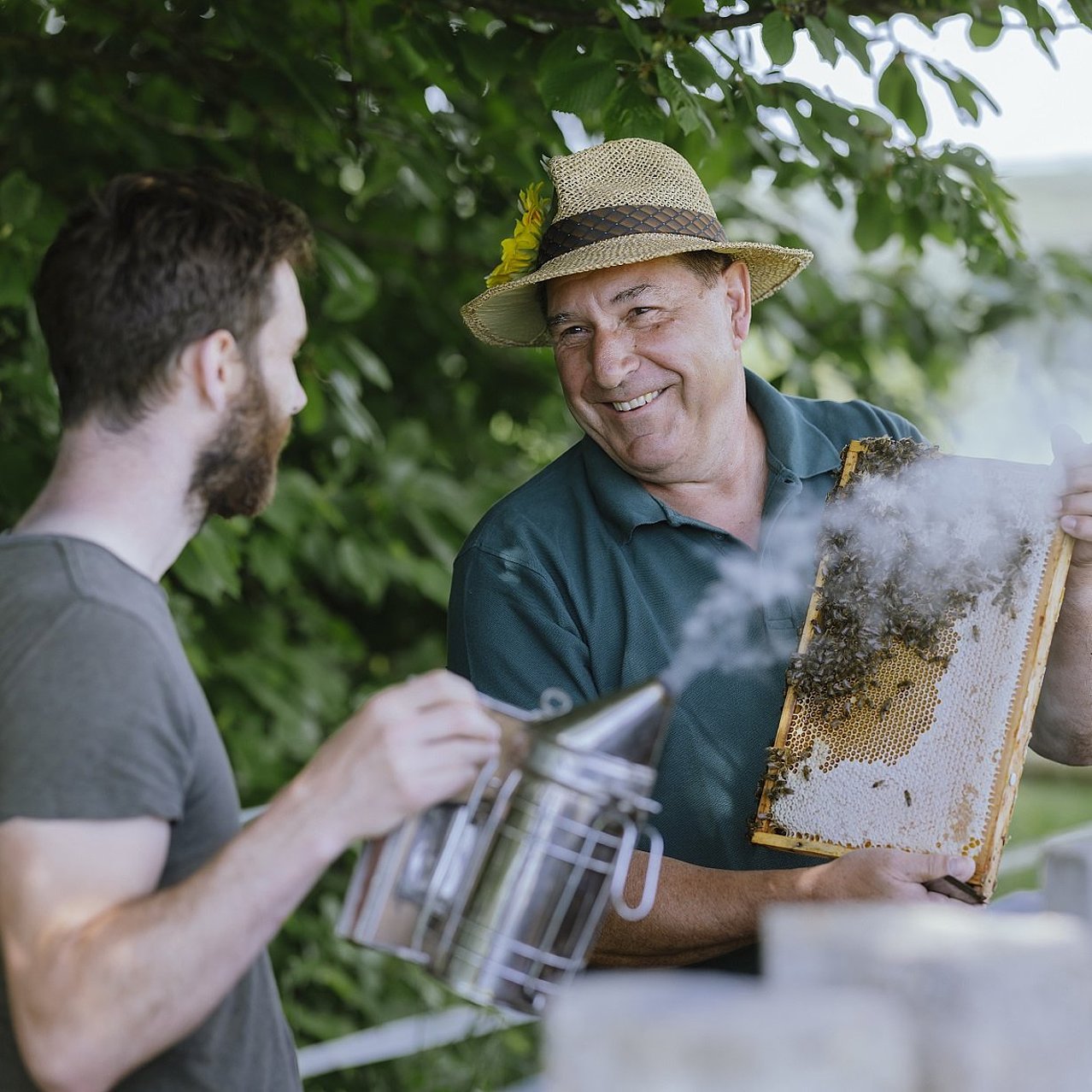 Ferienhof Hardthöhe- Urlaub auf dem Bauernhof, Imker Harald